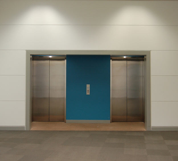  Passenger Elevator Doors 